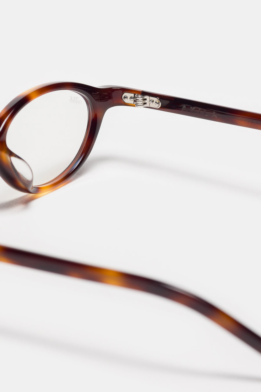 Akila Alien Glasses in Tortoise - Notre