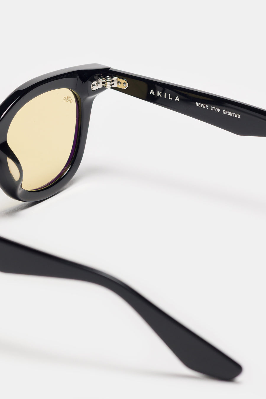 Akila Luna Sunglasses in Black/Yellow - Notre