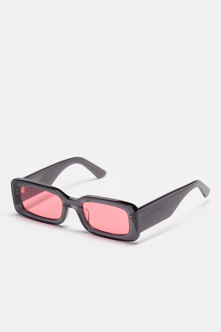 Akila Verve Sunglasses in Onyx/Rose - Notre