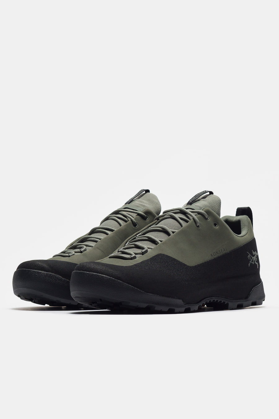 Arc'teryx Konseal Sneaker in Forage/Black - Notre