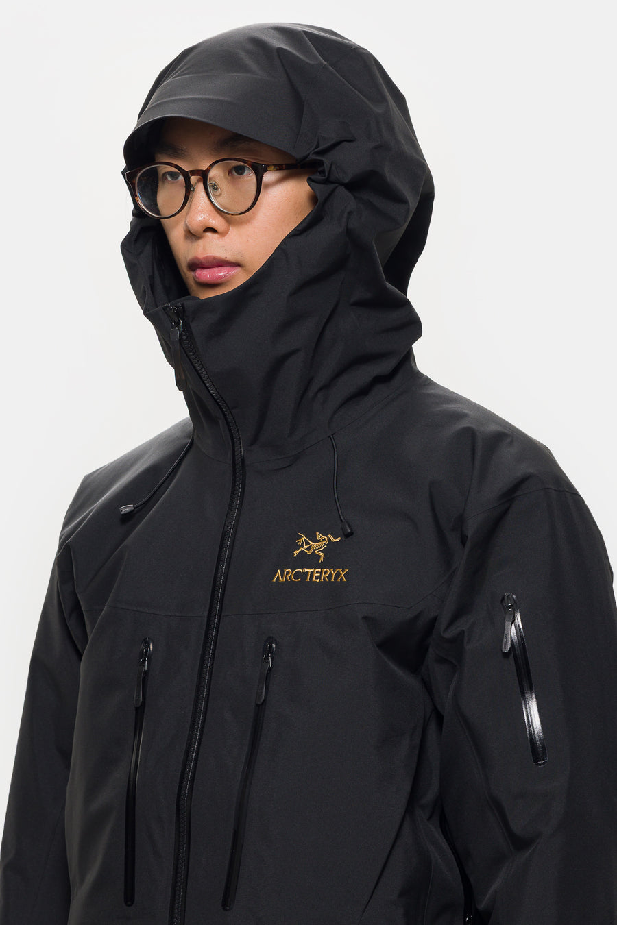 Arc'teryx Alpha SV Jacket in 24K Black - Notre