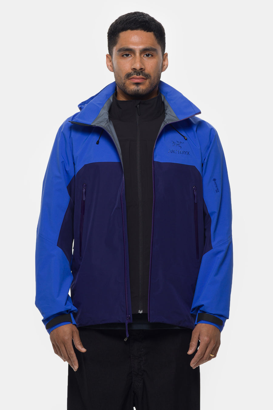 Arc'teryx Beta AR Jacket in Electra/Soulsonic - Notre