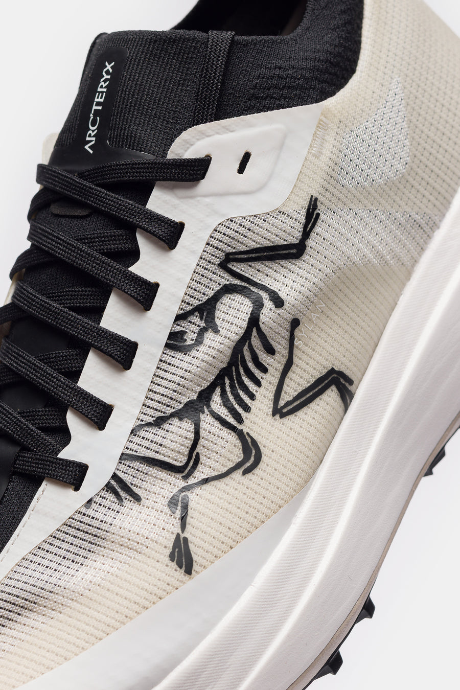 Arc'teryx Sylan Pro Sneaker in Black/Arctic Silk - Notre