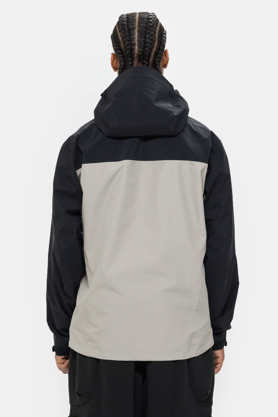 Beta AR Jacket in Black/Rune - ARC'TERYX
