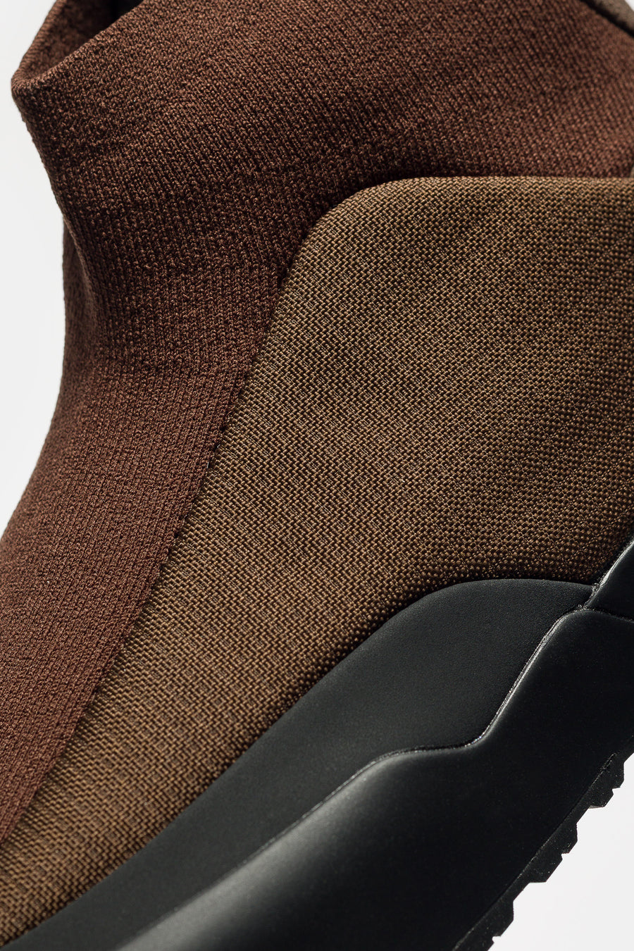 Kragg Insulated Sneaker in Carob/Black