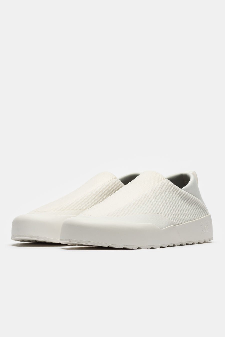 Kragg Sneaker in Arctic Silk/Arctic Silk