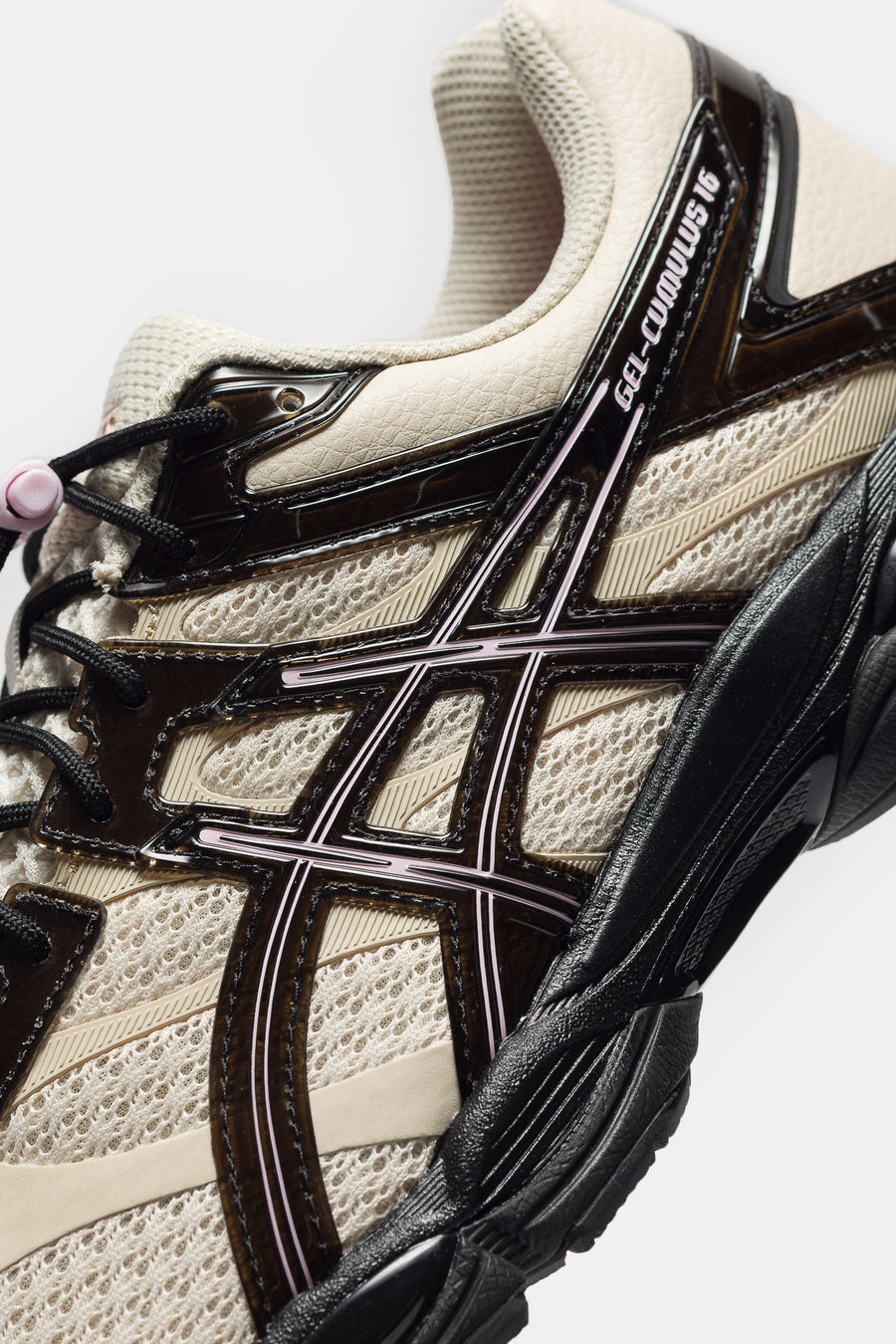 Finesse Gel Cumulus 16 Sneaker in Desert Rose