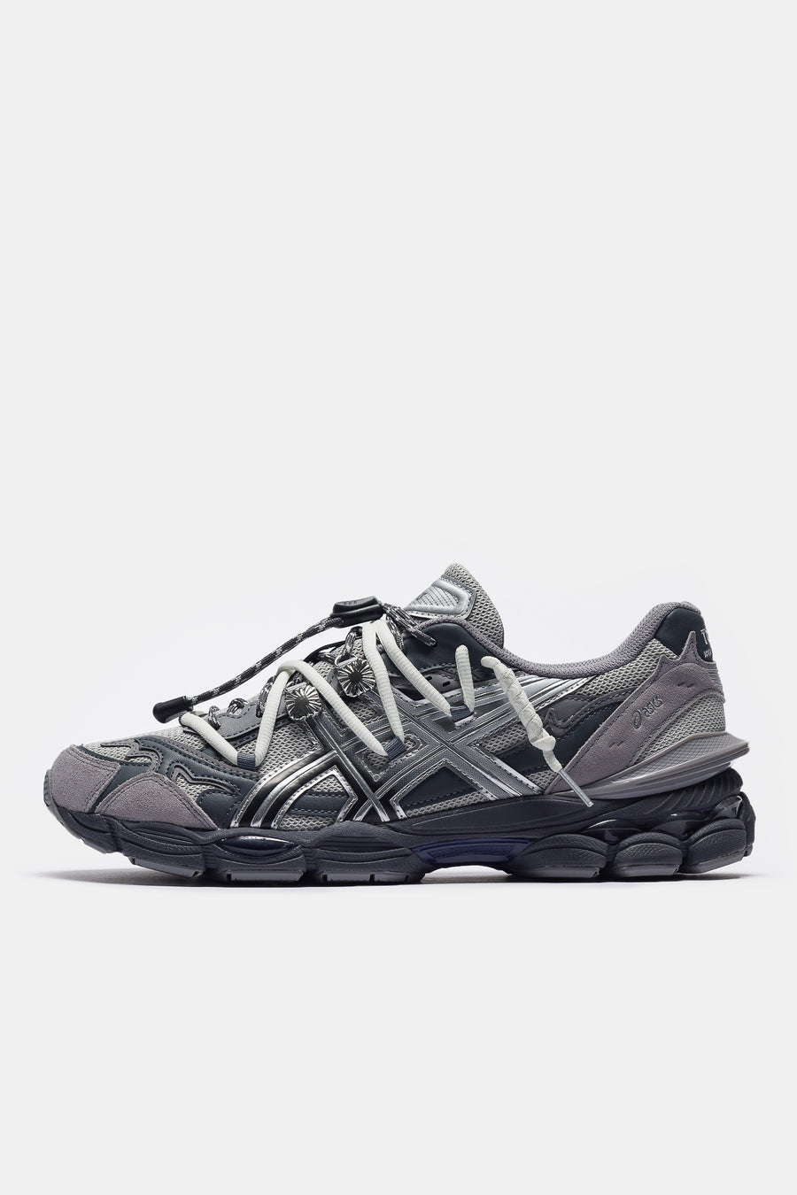 Toga Gel-Cumulus 16 TG Sneaker in Grey/Black Pure Silver