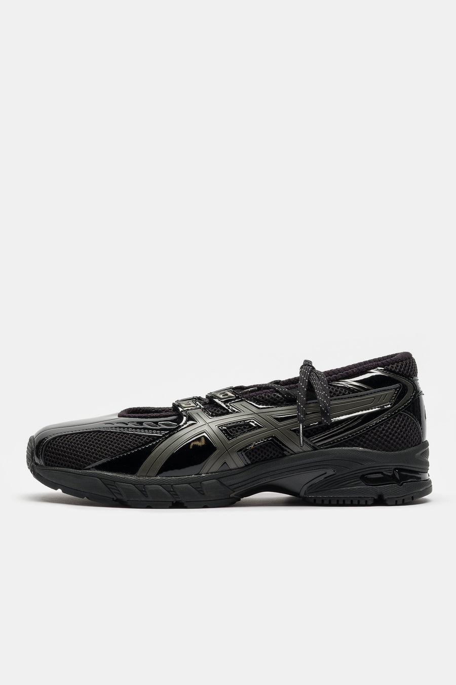 ASICS Gel-DS Trainer SP Sneaker in Black/Gunmetal - Notre