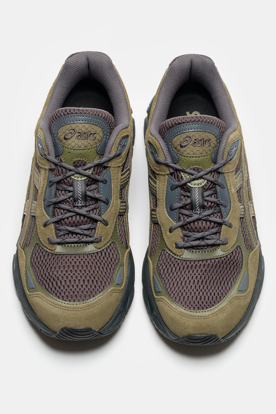 ASICS GEL-NYC 2.0 Sneaker in Graphite Grey/Loden Green - Notre
