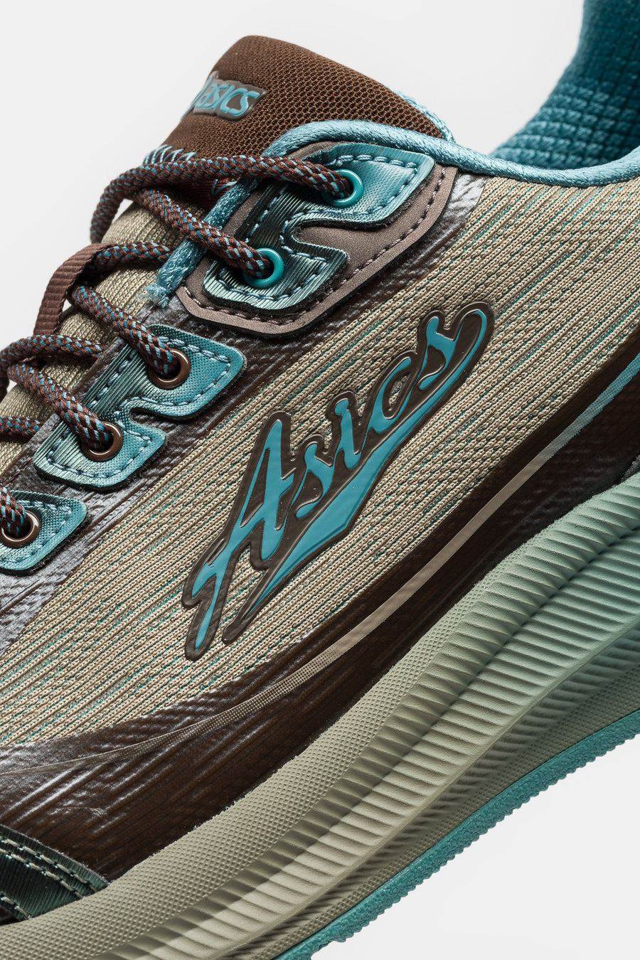 Kiko Kostadinov Ilargi FF II in Driftwood/Dioptase