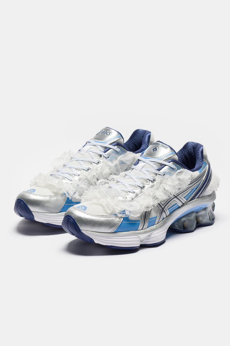 Shushu/Tong Gel-Kinetic Fluent Sneaker in White/Dive Blue