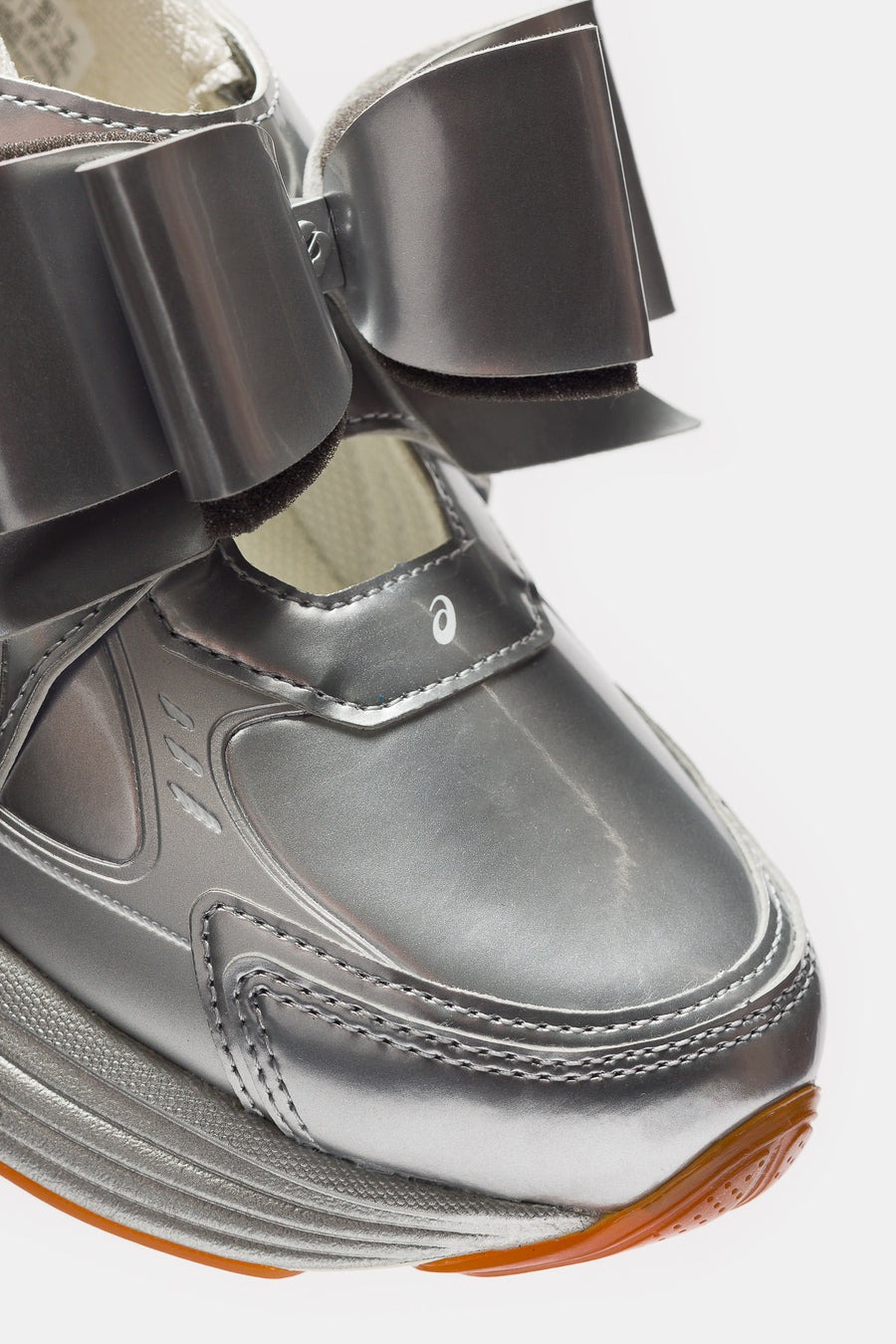 ASICS Shushu/Tong Gel-Kinetic Fluent Sneaker in Pure Silver/White - Notre