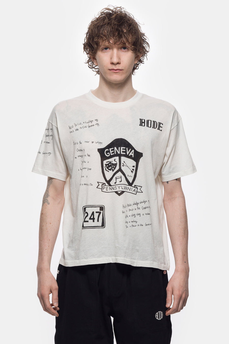 Camp Crest T-Shirt in Cream