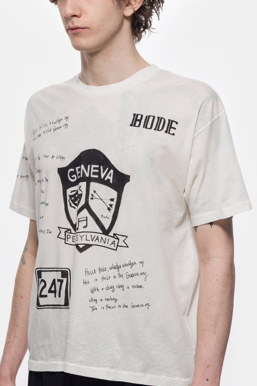 Camp Crest T-Shirt in Cream