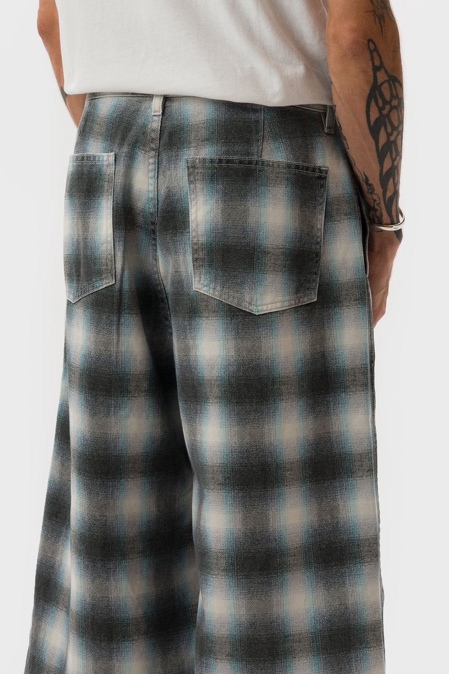 Bare Knuckles Bedford Plaid Short in Black/Blue - Notre