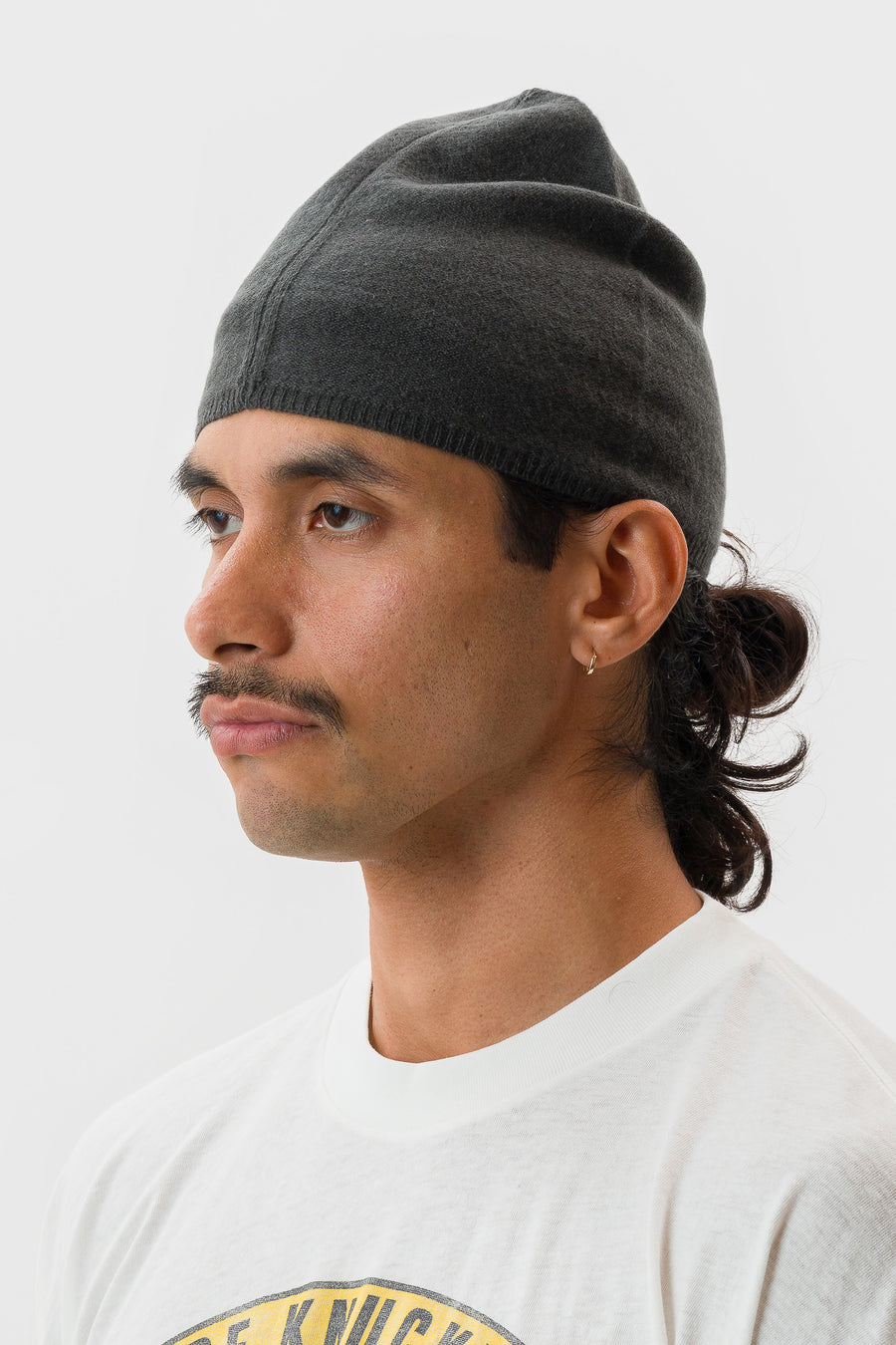 Bare Knuckles Trek Smooth Cashmere Beanie in Breen - Notre