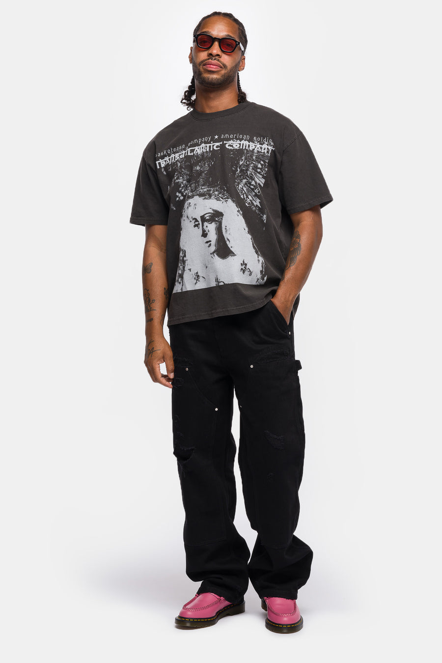 Ave Maria T-Shirt in Vintage Black