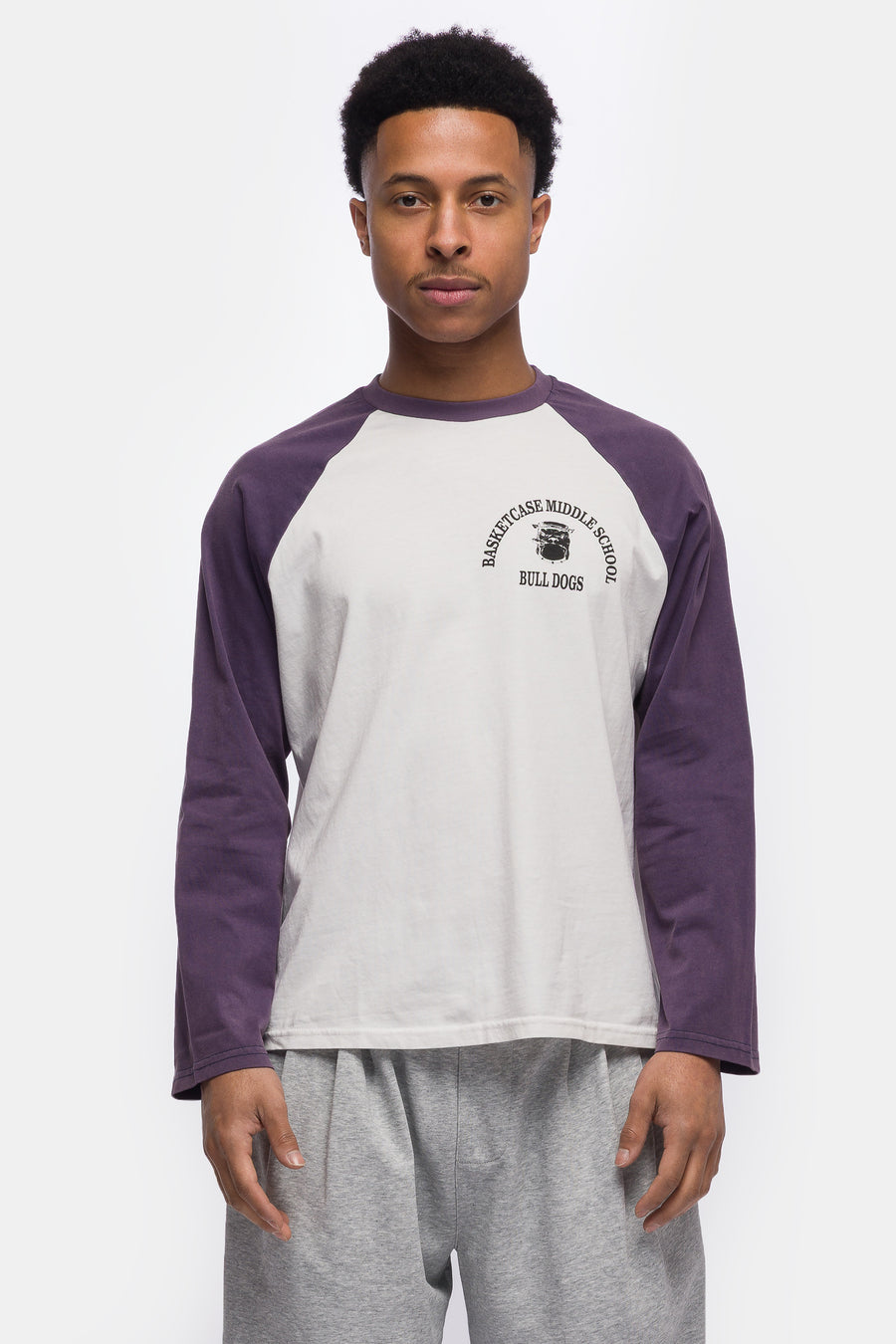 Basketcase Gallery Bulldog Raglan T-Shirt in Purple/White - Notre