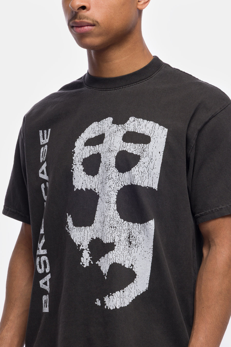 Basketcase Gallery Hat Trick T-Shirt in Vintage Black - Notre