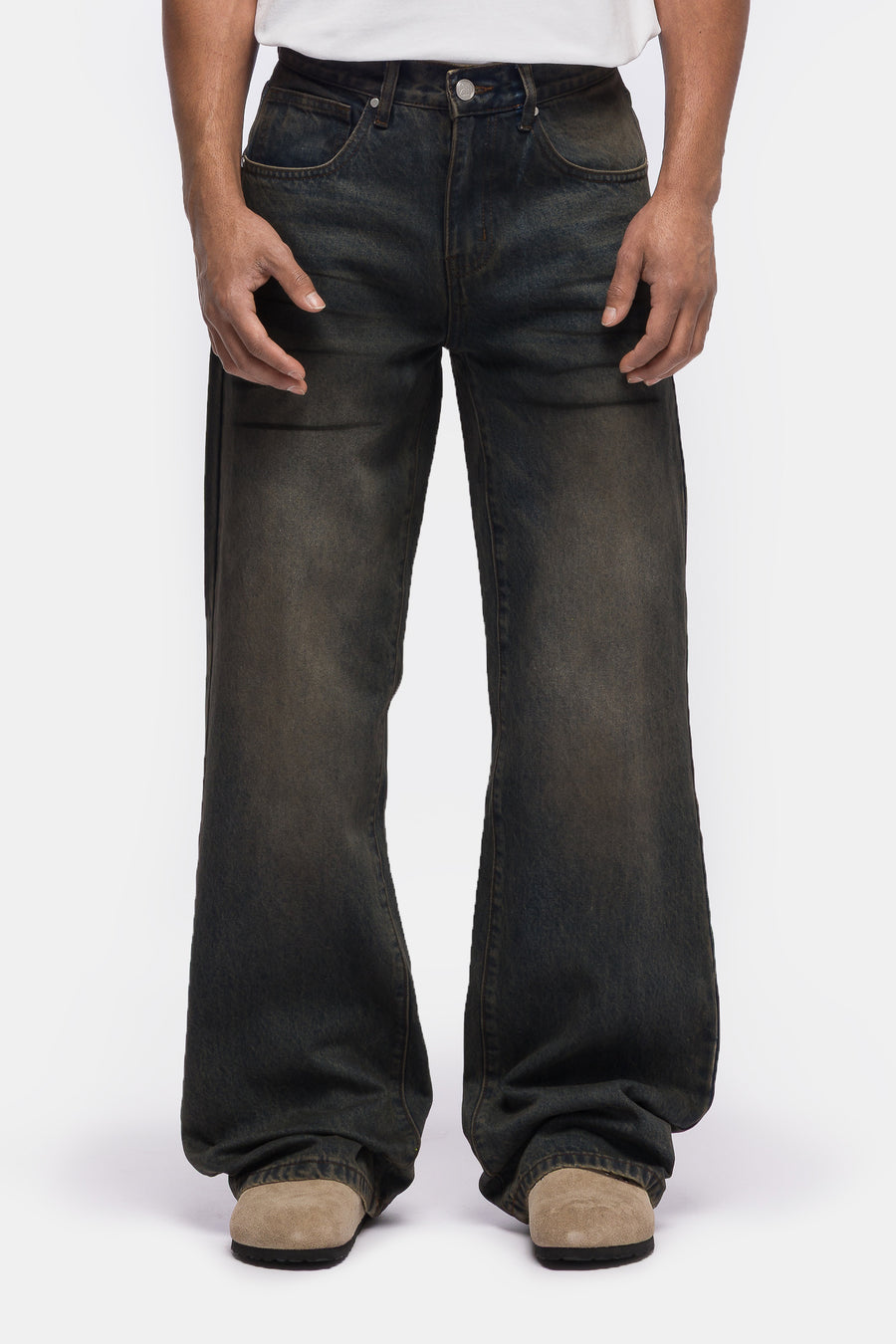 Basketcase Gallery LAX Straight Cut Jean in Washed Blue - Notre