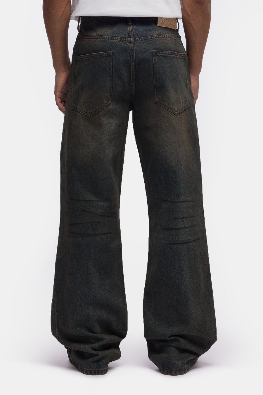 Basketcase Gallery LAX Straight Cut Jean in Washed Blue - Notre
