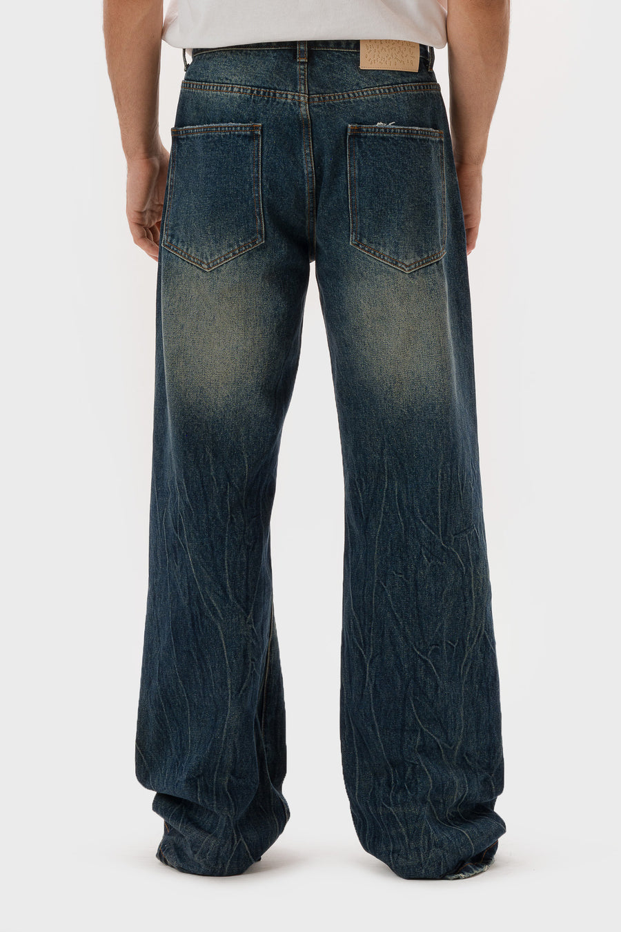 LAX Straight Leg Jean in Dakota Wash