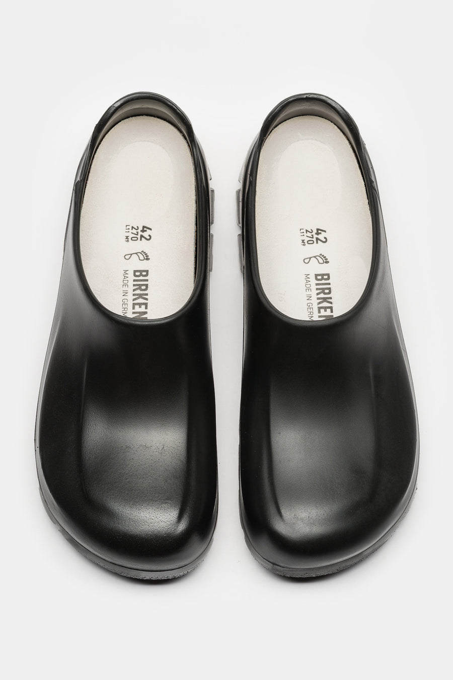 A 630 Polyurethane Clog in Black