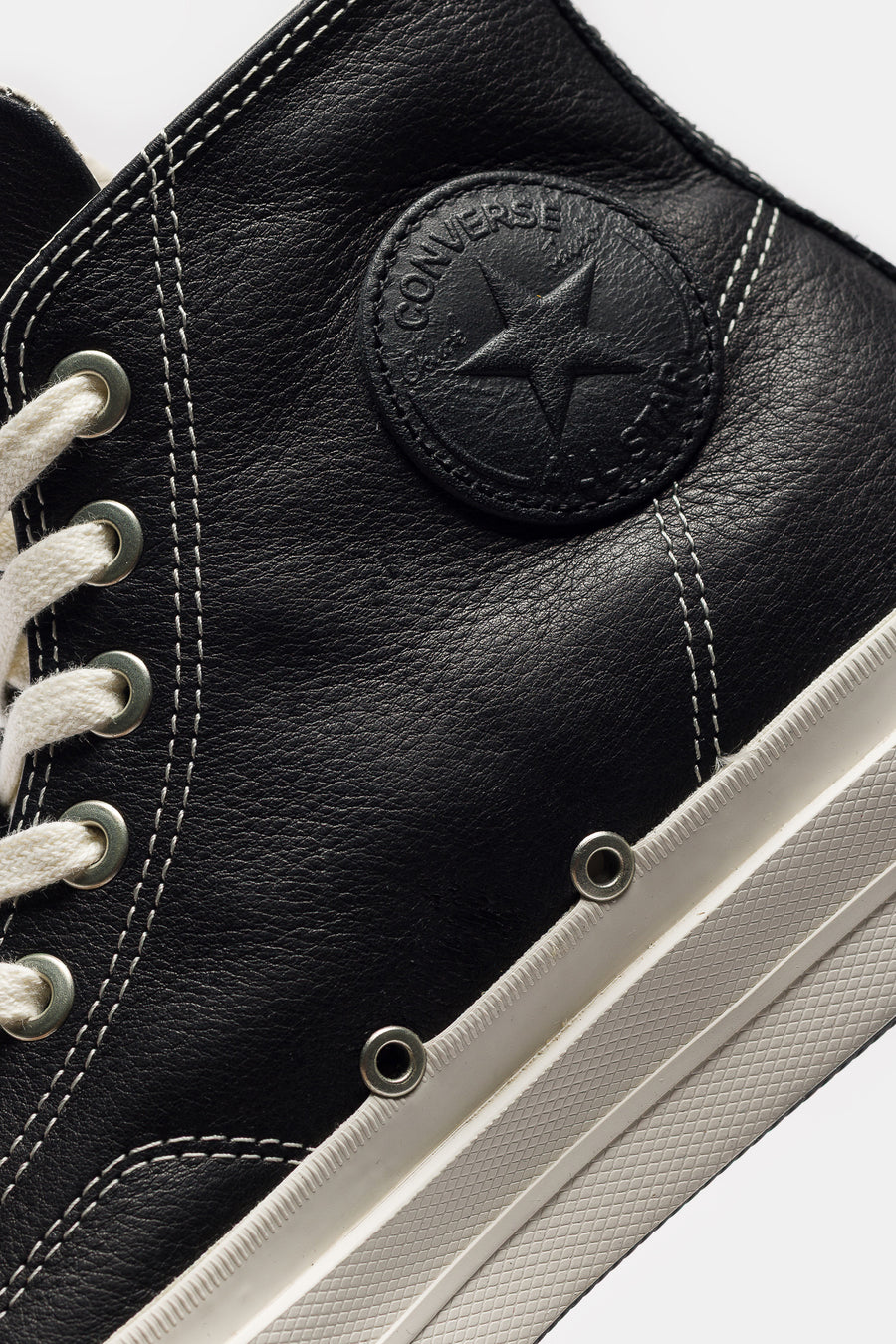 Converse First String Chuck Taylor Hi Sneaker in Black/Snow White - Notre