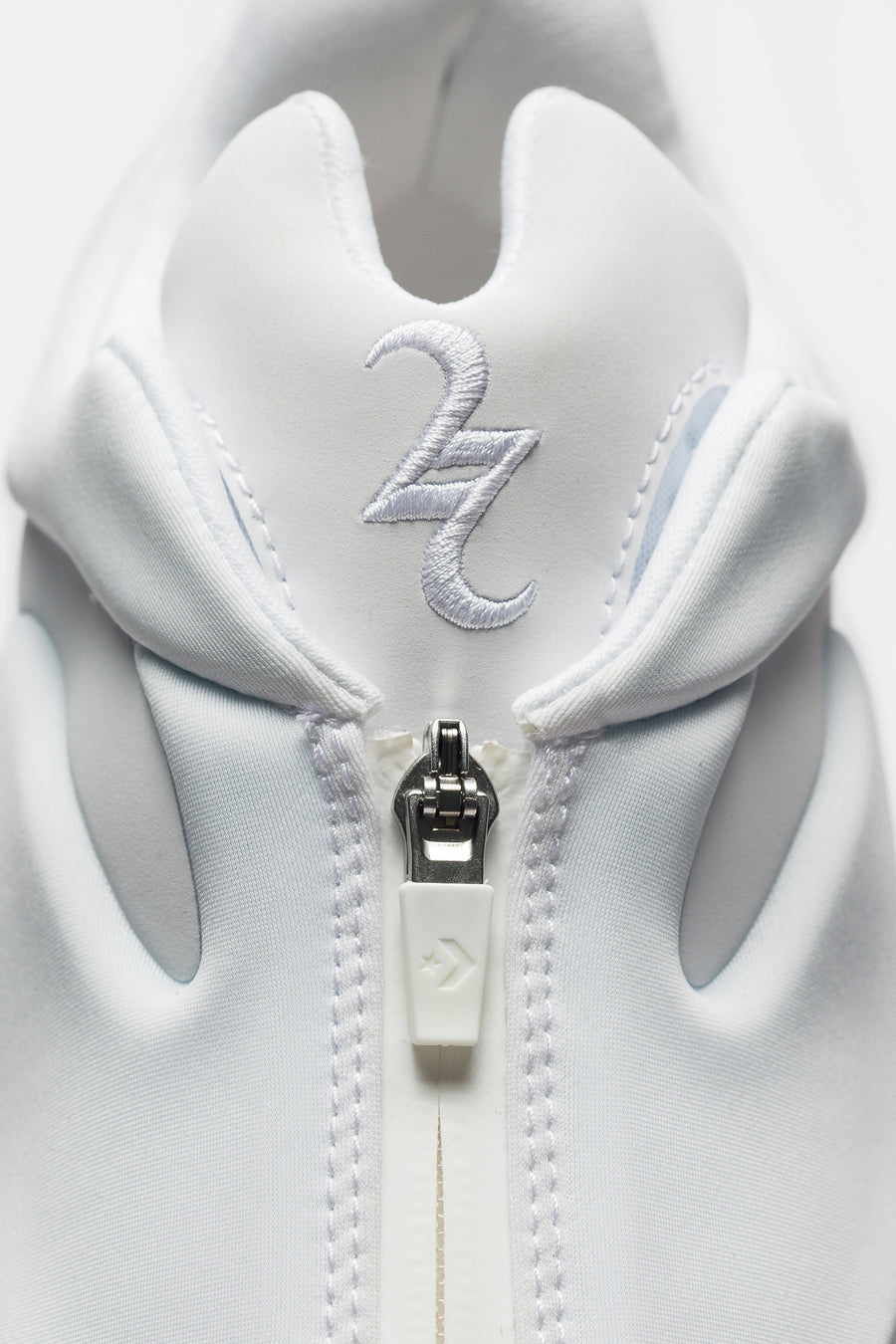 Converse Shai 001 Sneaker in White - Notre