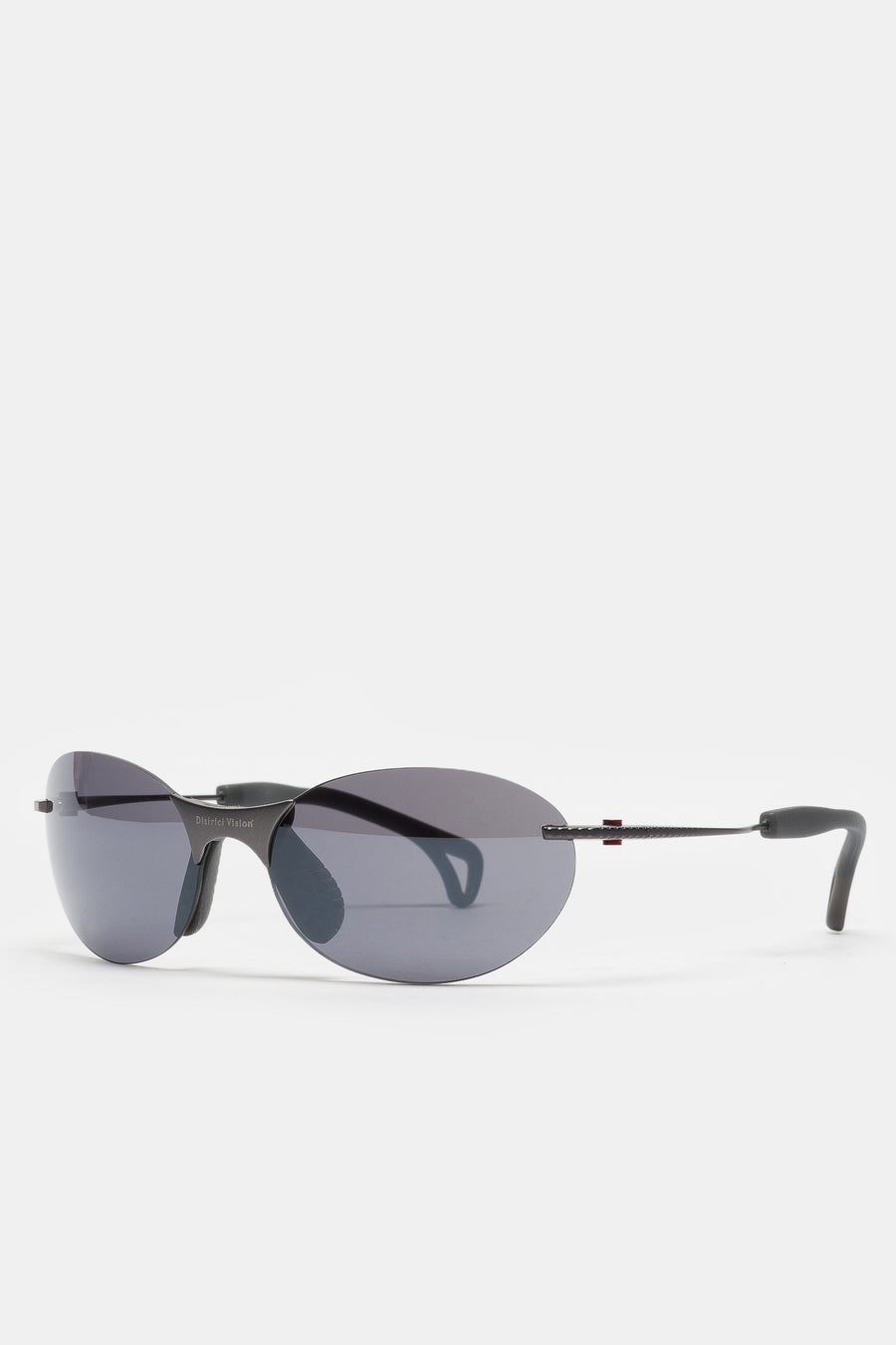 District Vision Mami Vantage TI Sunglasses in Graphite/D+ Onyx mirror - Notre
