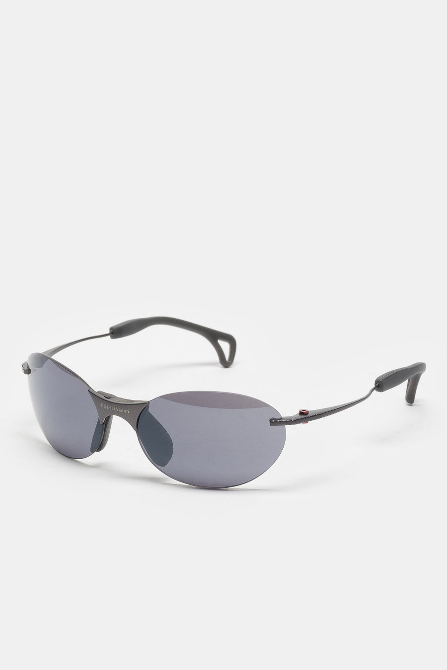 District Vision Mami Vantage TI Sunglasses in Graphite/D+ Onyx mirror - Notre