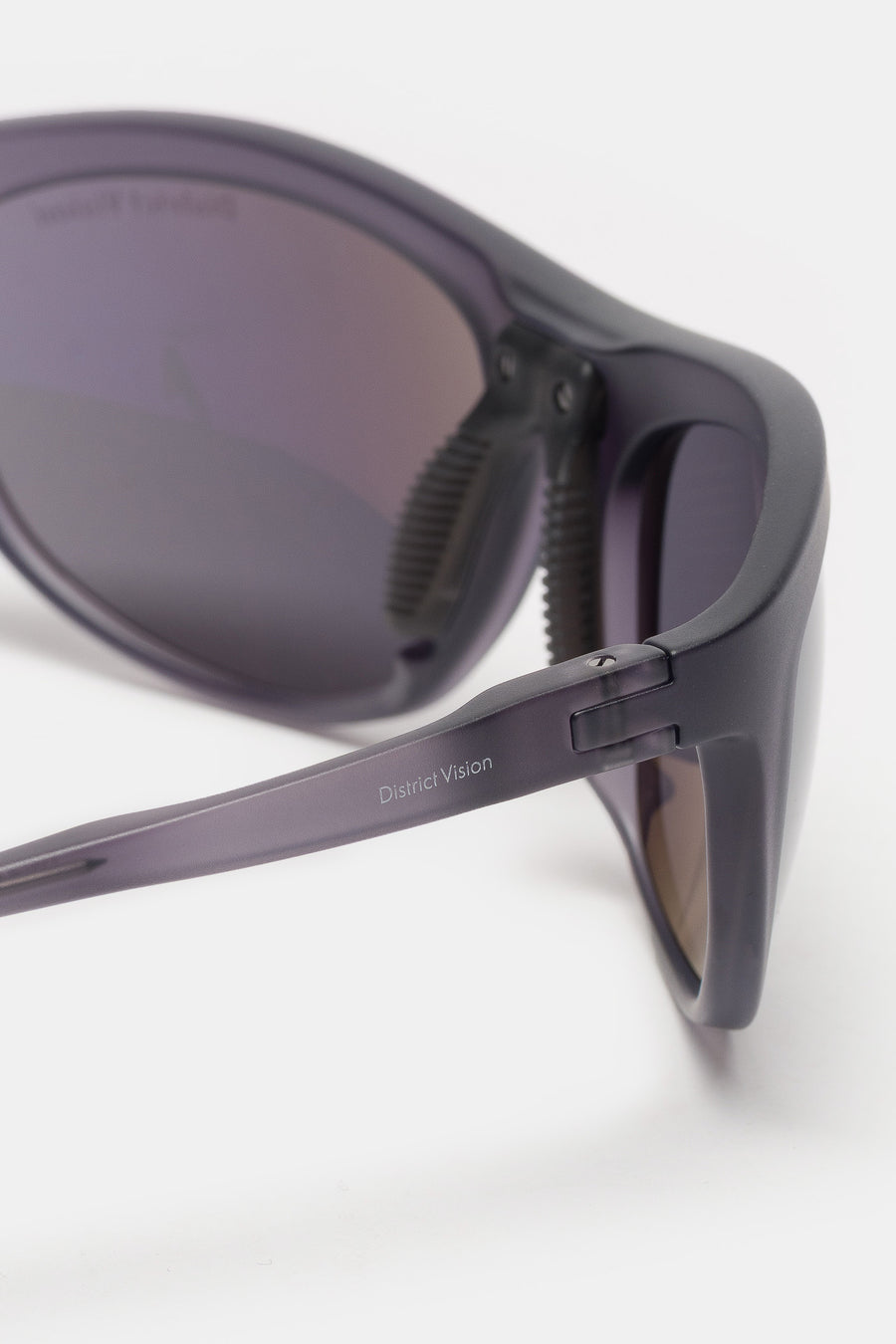 District Vision Takeyoshi Altitude Master Sunglasses in Ink Black/D+ Onyx Mirror - Notre