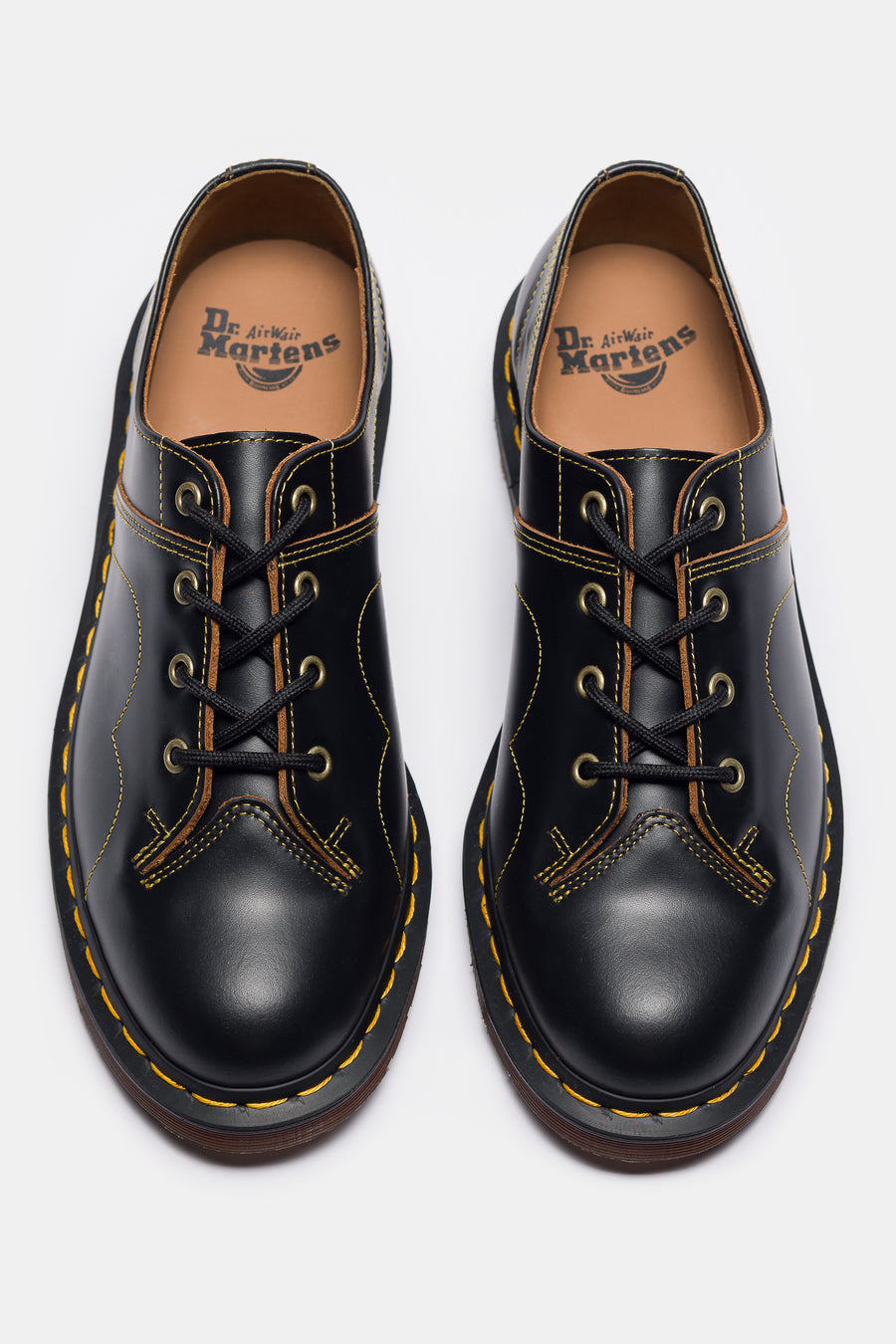 Dr. Martens Church Vintage Smooth Derby in Black - Notre