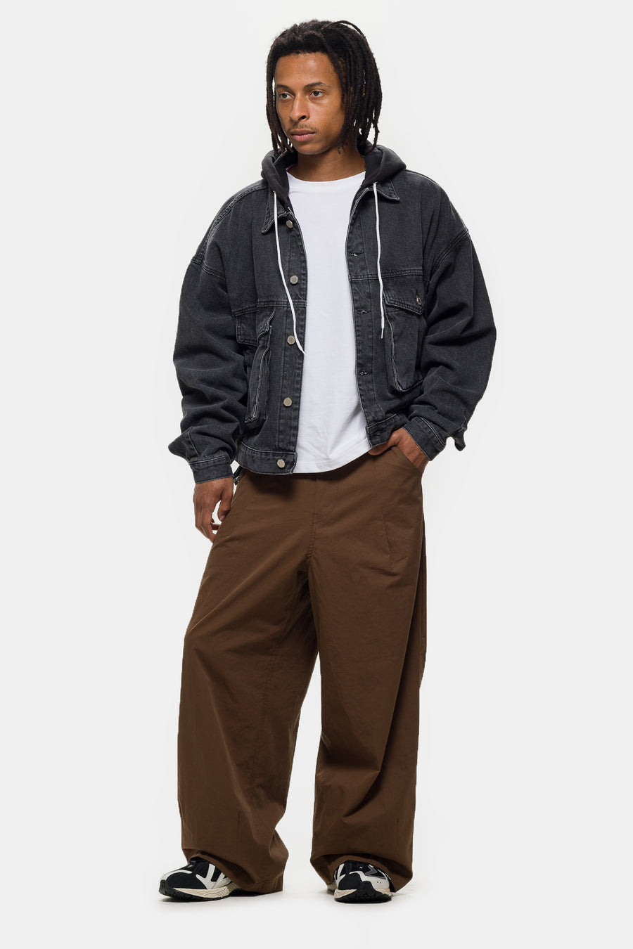 Estudio Niksen Back-Pleat Cotton Trouser in Brown - Notre