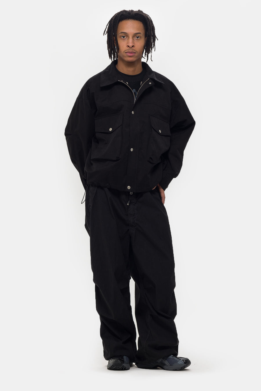 Estudio Niksen Big-Pocket Wind Jacket in Black - Notre