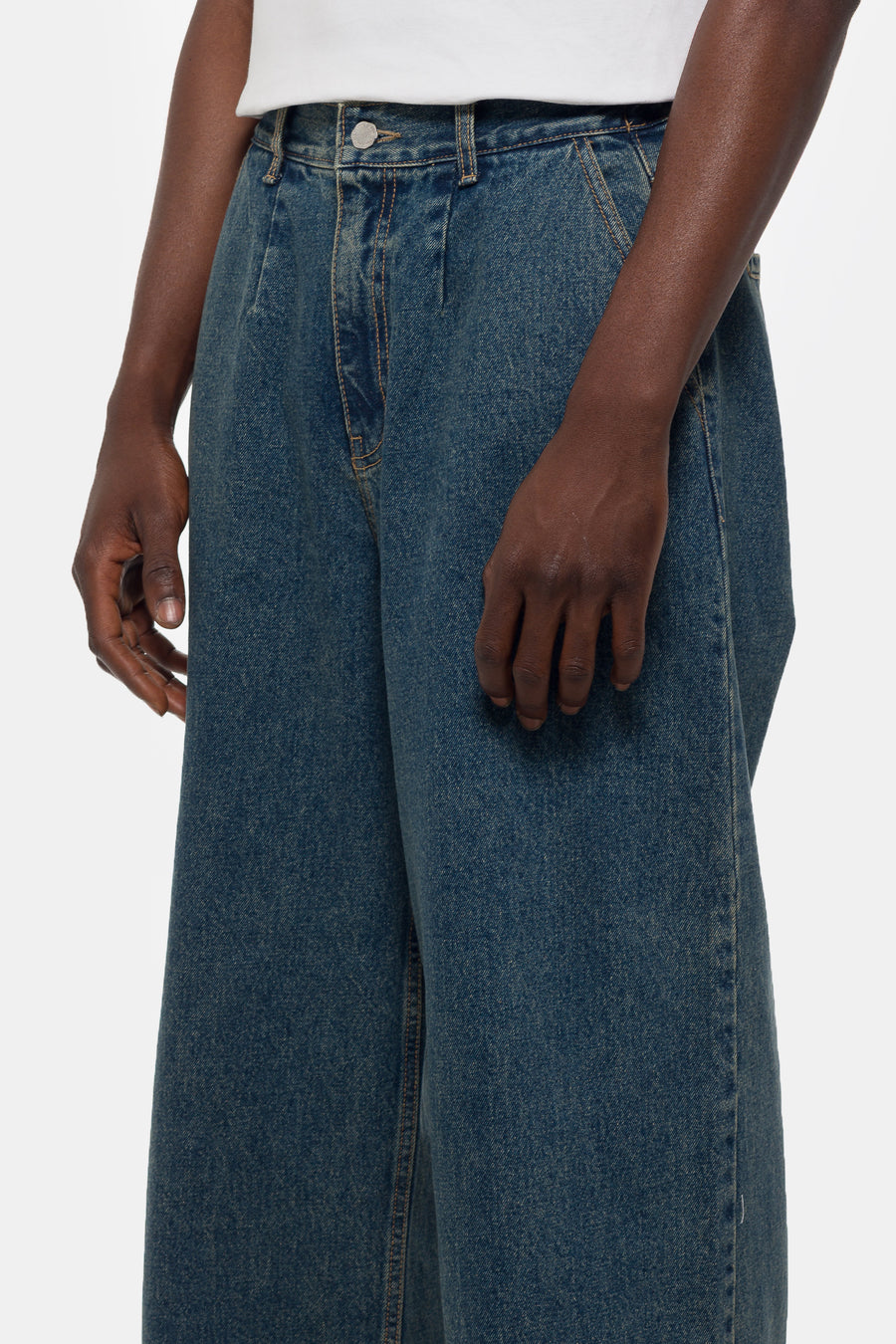 Estudio Niksen Big Hem Denim Jean in Blue - Notre