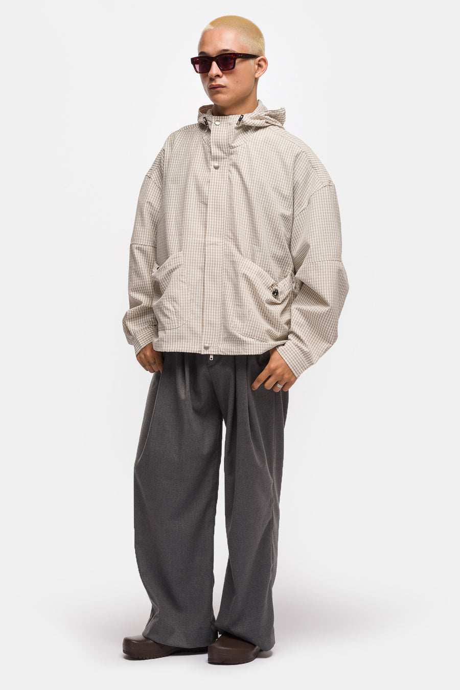 Estudio Niksen Bungee Strap Checkered Jacket in Beige - Notre