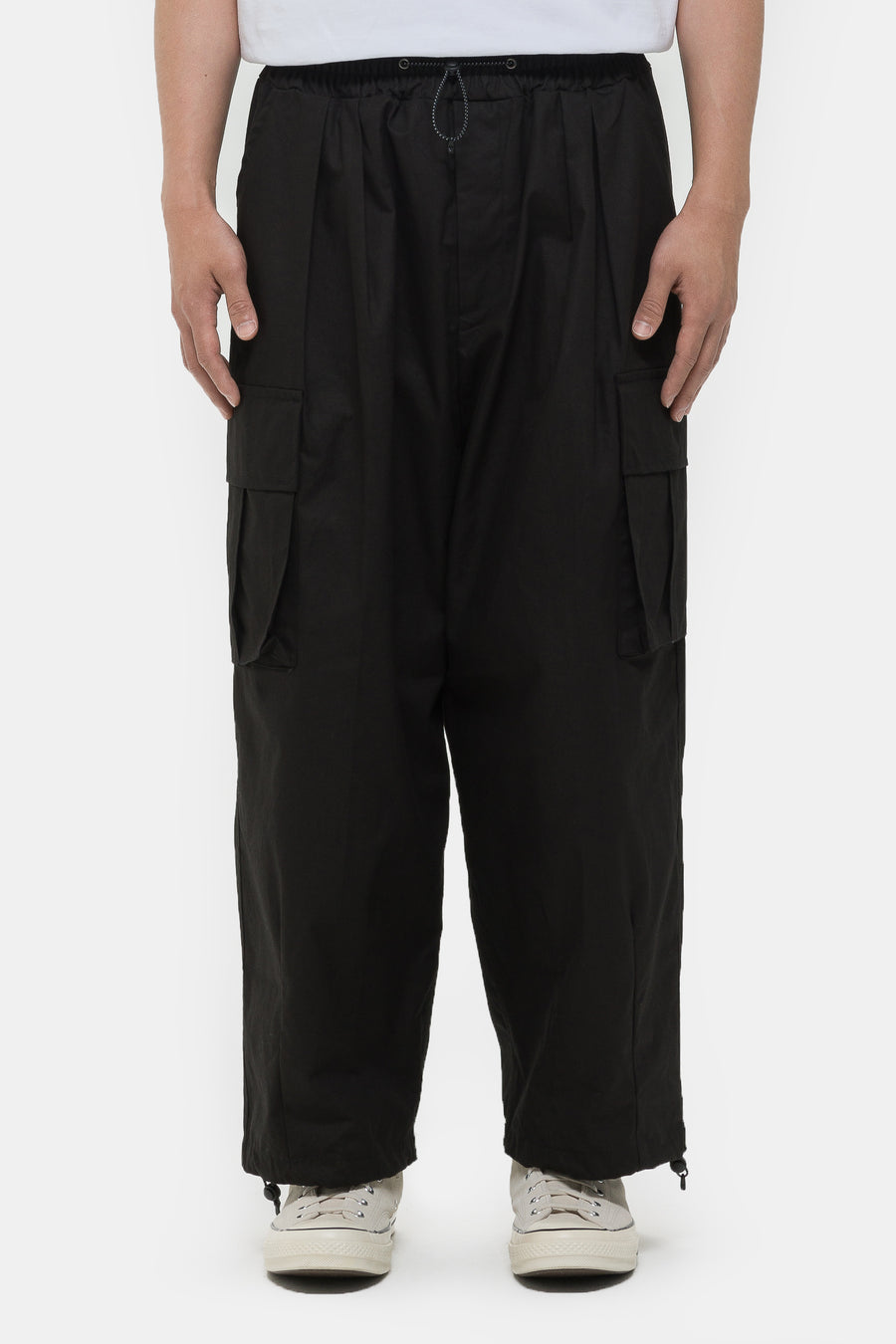 【BAON】[unisex] Anre solid cargo string balloon pants Cargo String Balloon Pants – Estudio Niksen