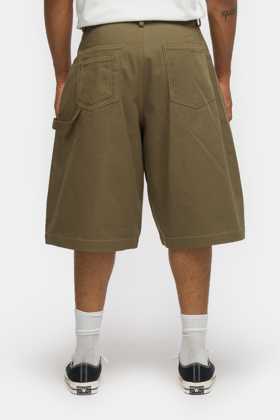 Estudio Niksen Carpenter Wide Short in Khaki - Notre