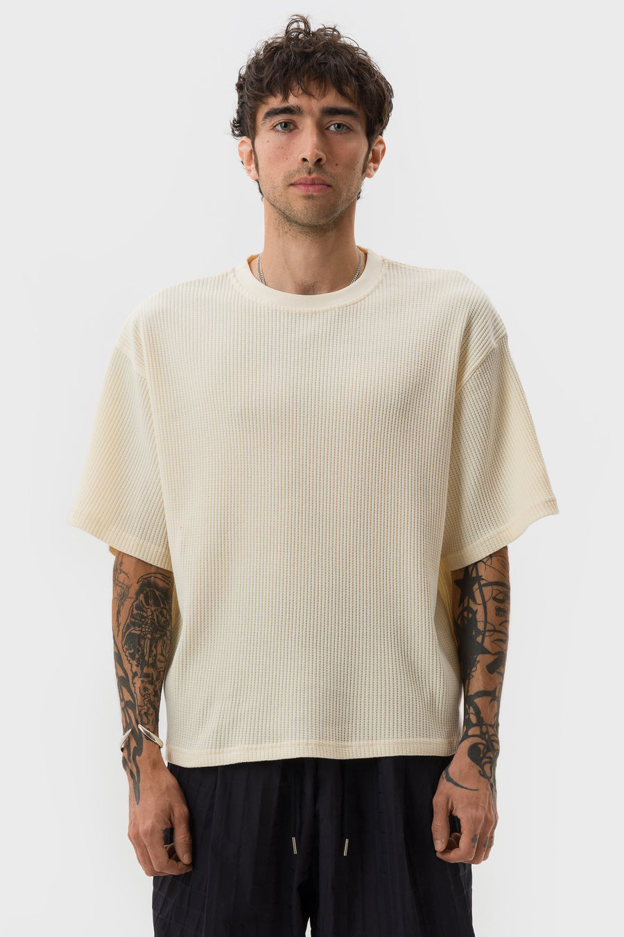 Estudio Niksen Cropped Waffle T-Shirt in Cream - Notre