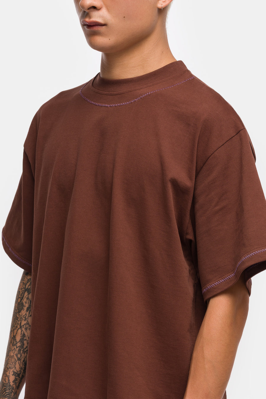 Estudio Niksen Hand Embroidered Cropped T-Shirt in Brown - Notre