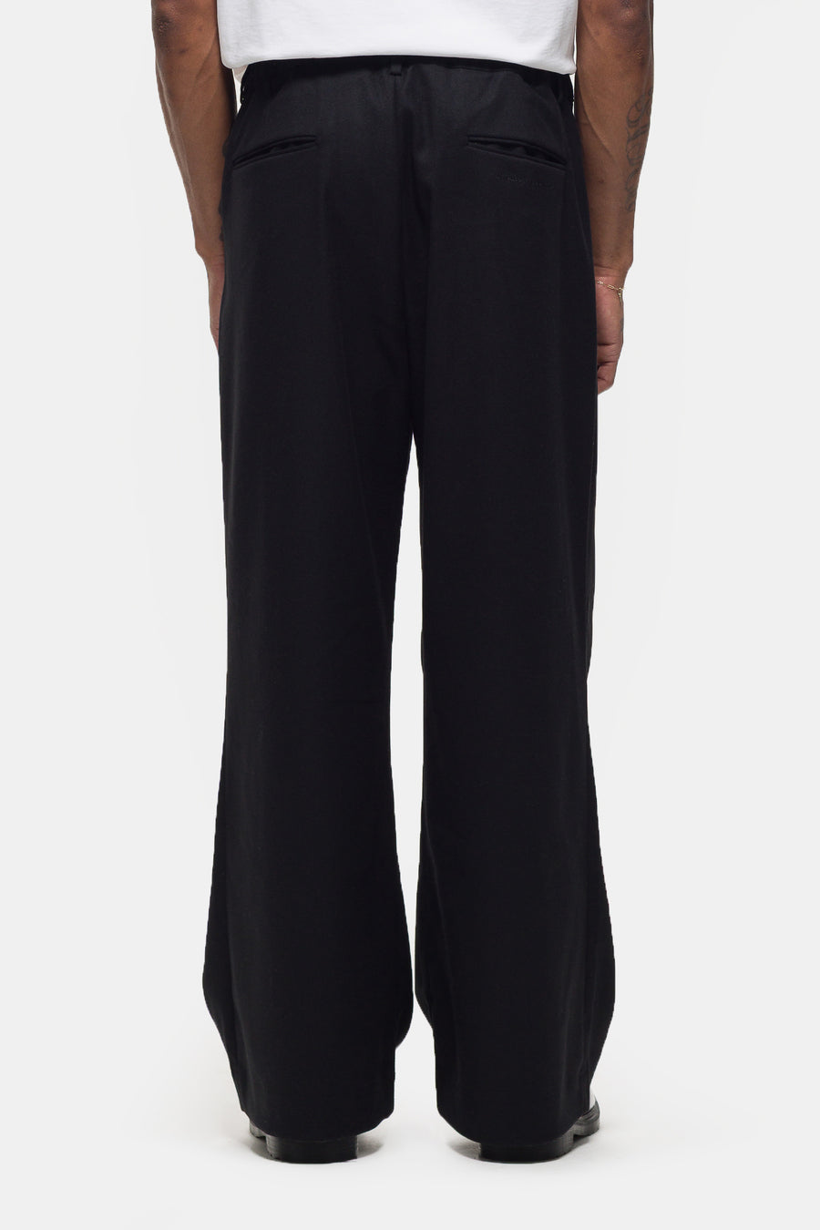 Heavyweight Pintuck Maxi Trouser in Black