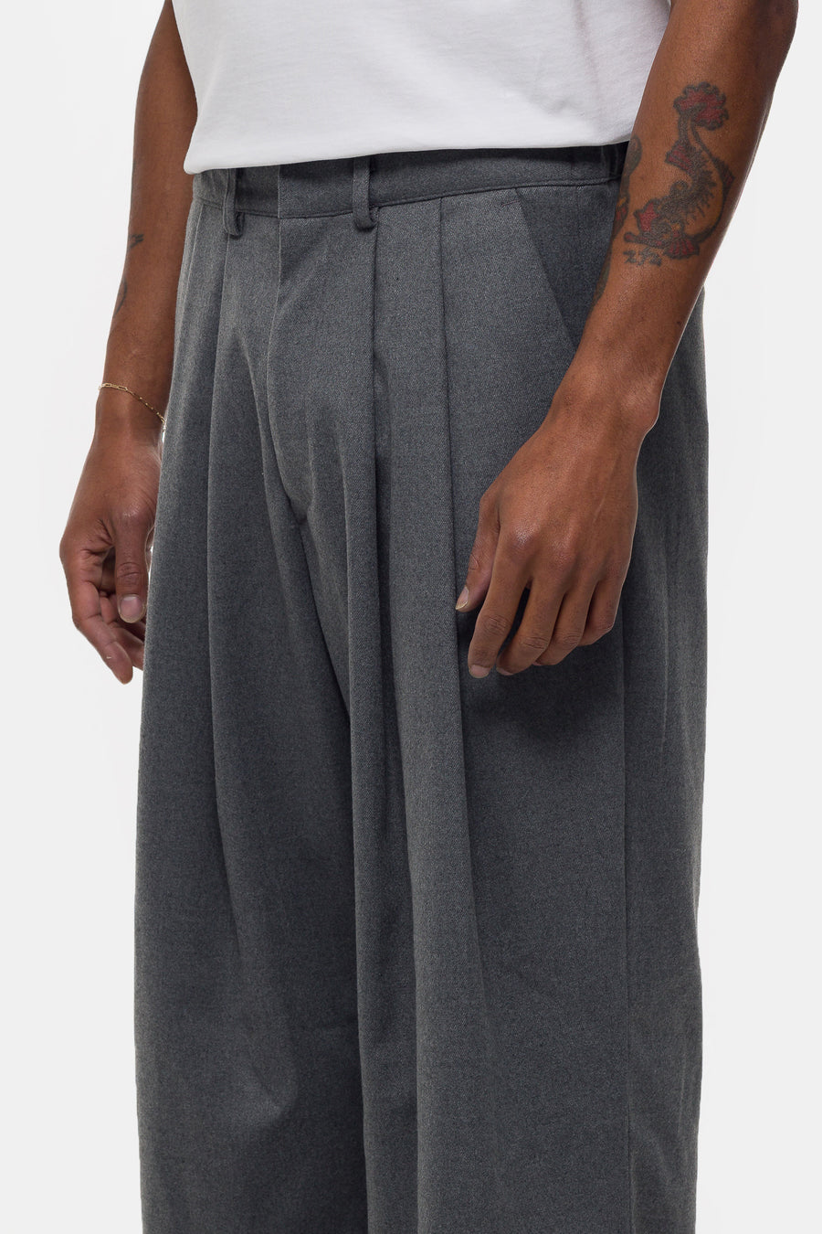 Heavyweight Pintuck Maxi Trouser in Grey