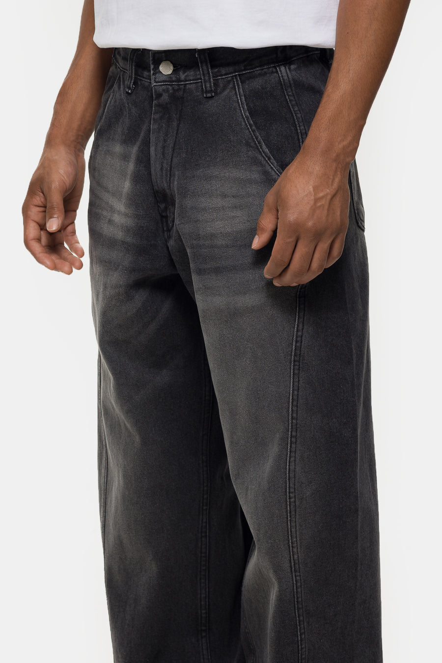 Estudio Niksen In-Stitch Denim Jean in Black - Notre