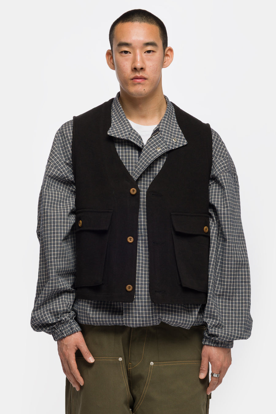 Estudio Niksen Light Pocket Vest in Black - Notre