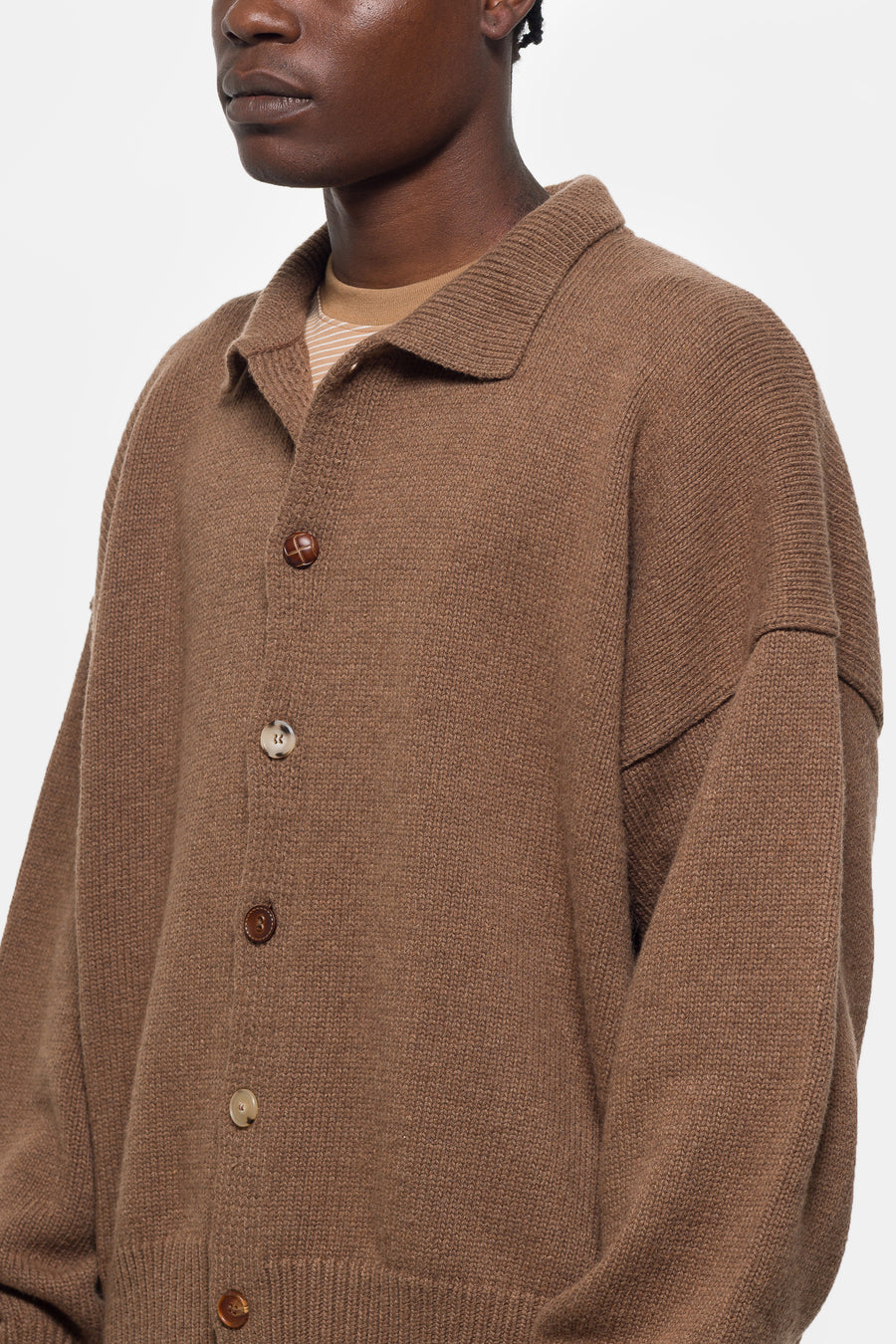 Mismatch Button Cardigan in Brown - Estudio Niksen