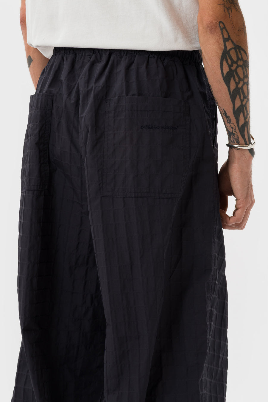 Estudio Niksen Niksen Walking Pant in Navy - Notre