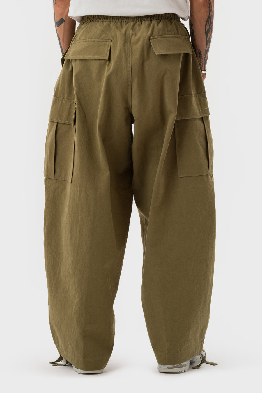 Estudio Niksen Panelled Cargo Pant in Khaki - Notre
