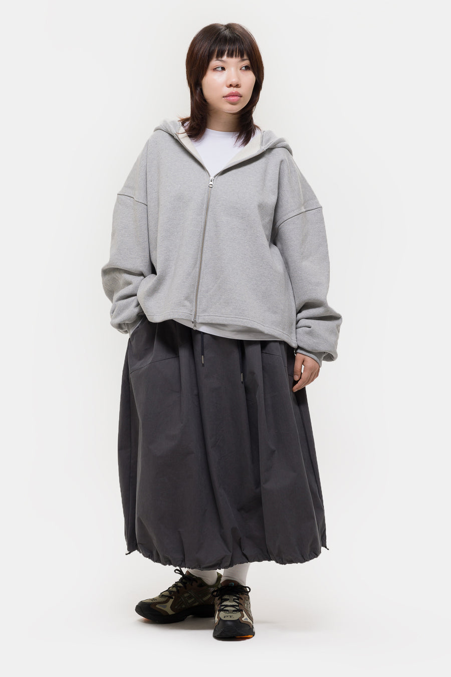 IU 着用★ROCKCAKE★NYLON SHIRRED BALLOON SKIRT Pintuck Balloon Skirt – Estudio Niksen
